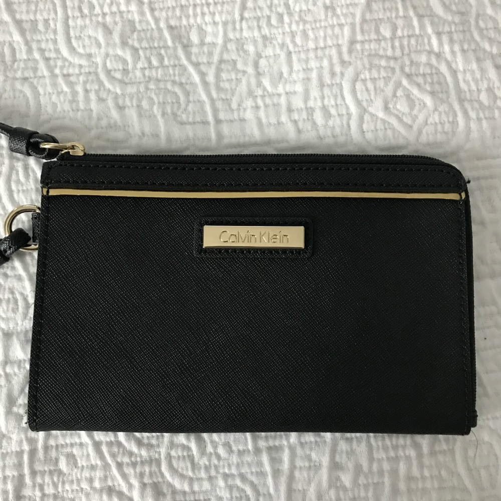 Wristlet